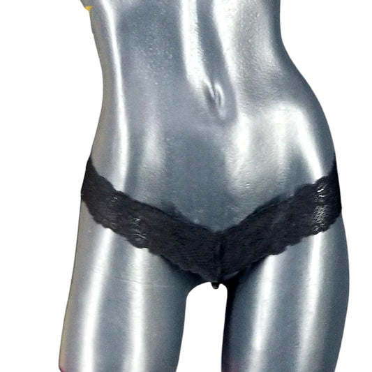Tanga de encaje con perlas que despierta tu sensualidad más exquisita